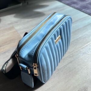 Elegant Blue Quilted Crossbody Bag